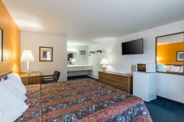 Room 35 of 44