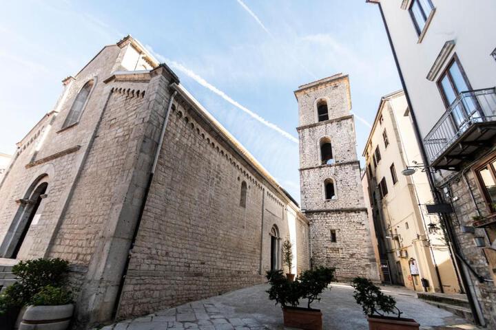 Photo 25