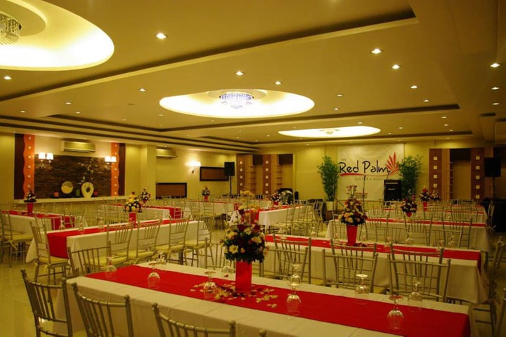 Ballroom/Hall 29 of 36
