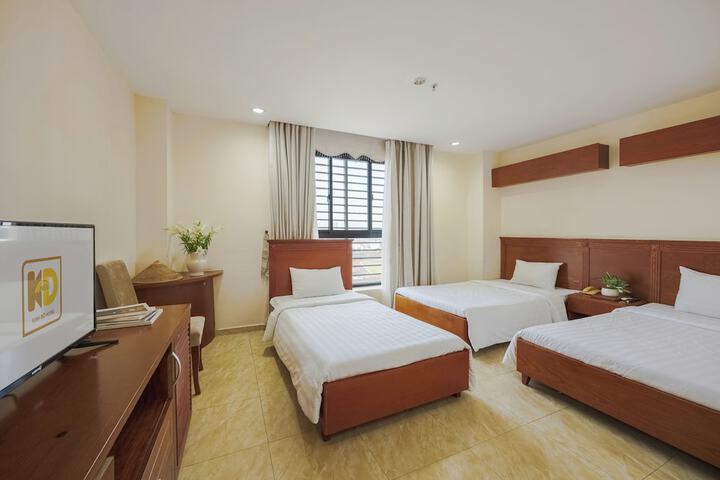 Room 19 of 42
