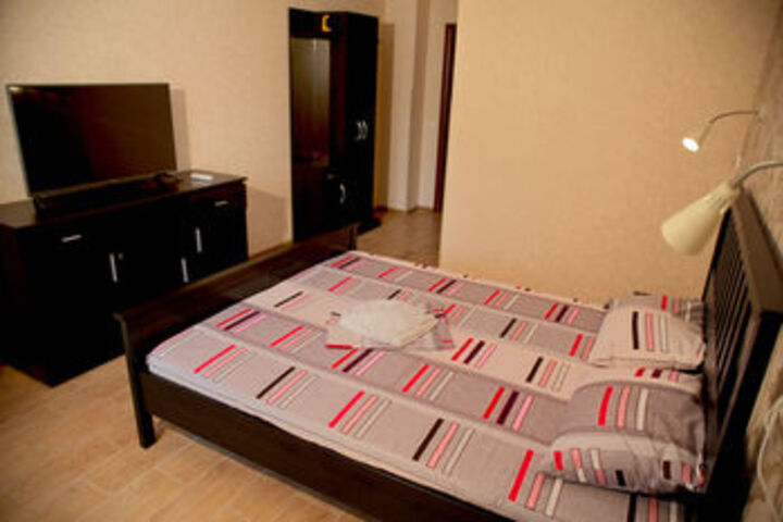 Room 34 of 80