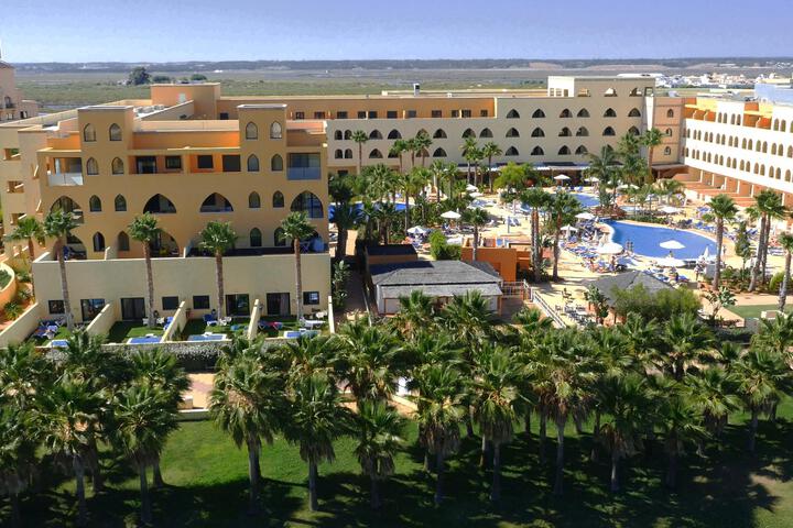 Hotel View 4 of 31