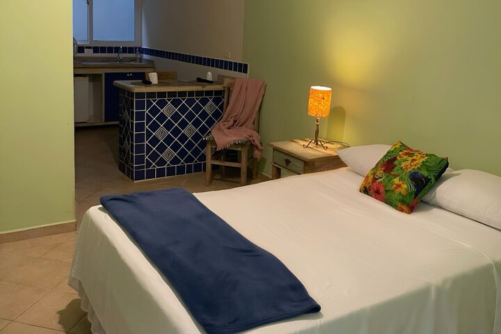 Room 5 of 63