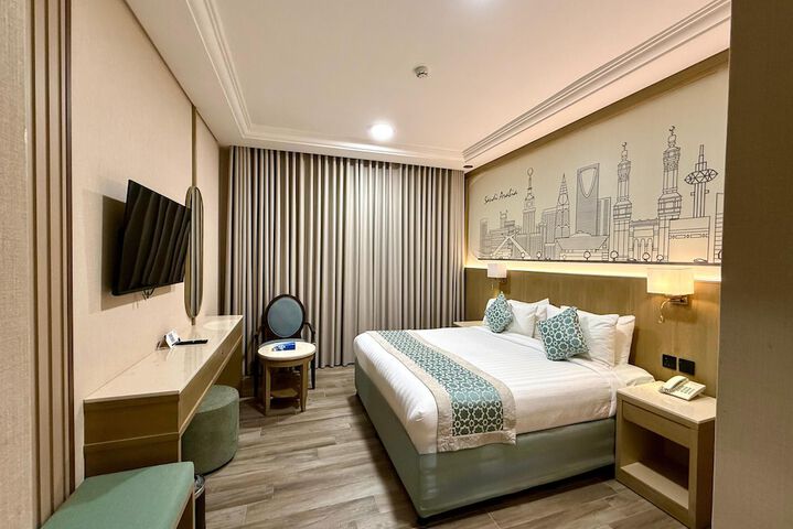 Room 38 of 181