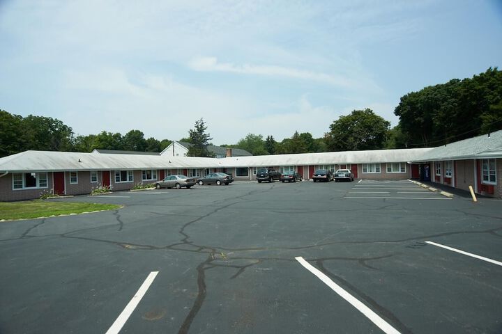 Property Grounds 23 of 23