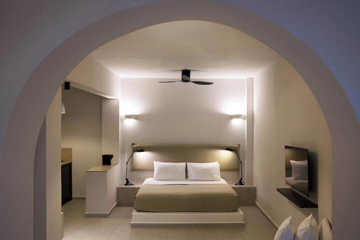 Room 12 of 50