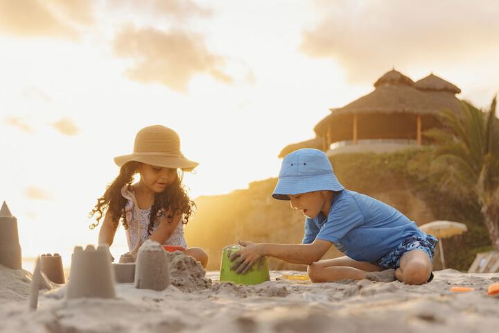 Childrens Activities 325 of 599
