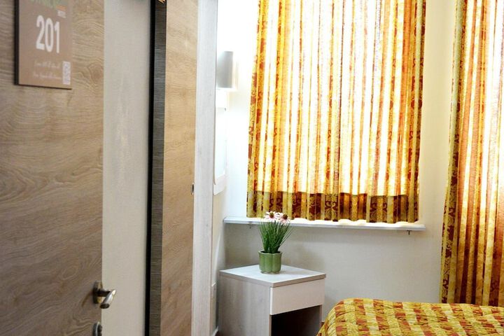 Room 54 of 109