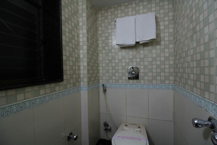 Room 20 of 24