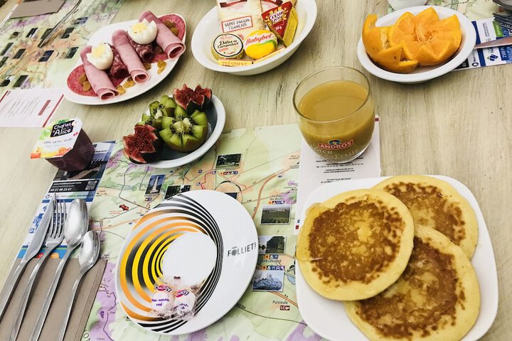 Breakfast/Coffee Service 74 of 148