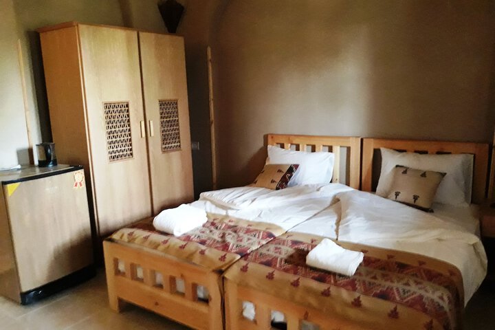 Room 32 of 218