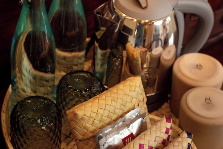 Breakfast/Coffee Service 20 of 34