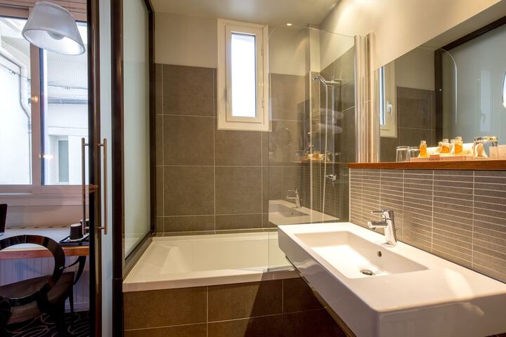 Clean Restrooms