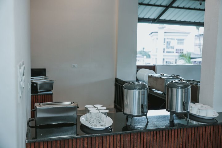 Breakfast/Coffee Service 34 of 36