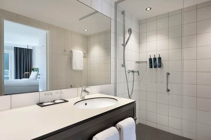 Clean Restrooms