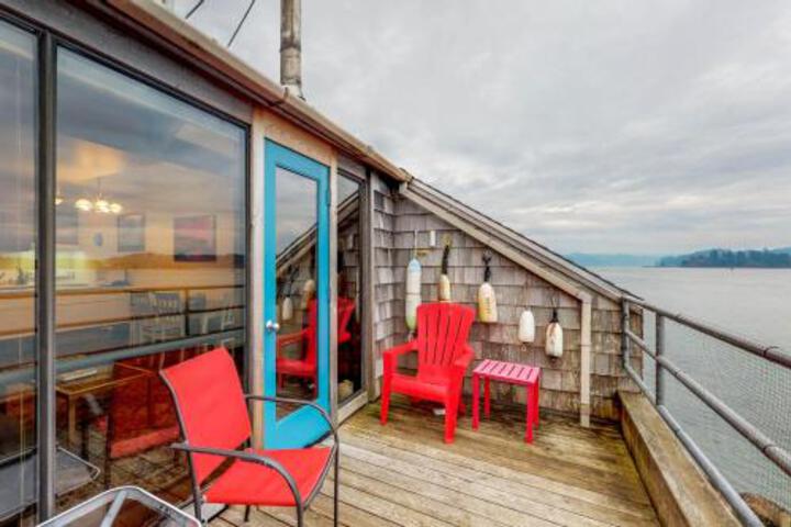 Yaquina Bay Getaway in Newport, OR