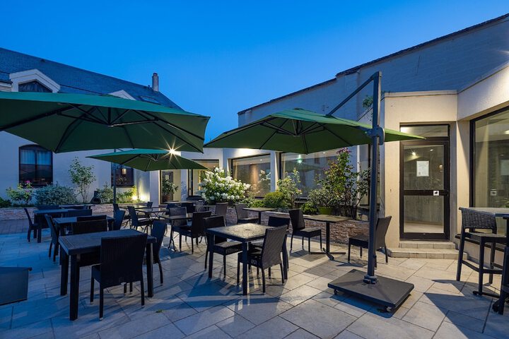 Terrace/Patio 90 of 93