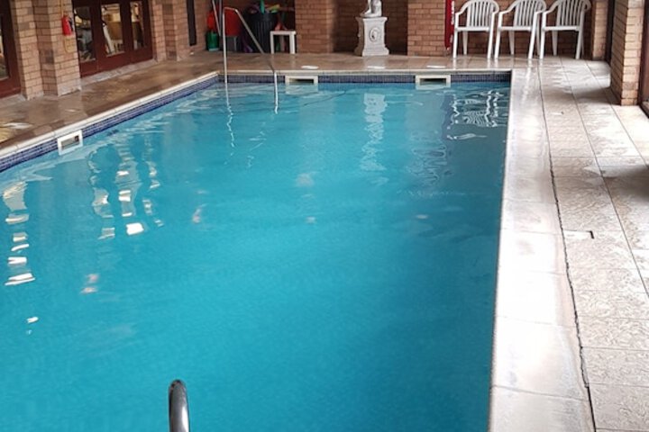 Pool 75 of 103