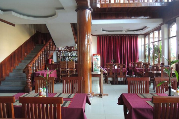 Hotel Interior 28 of 32