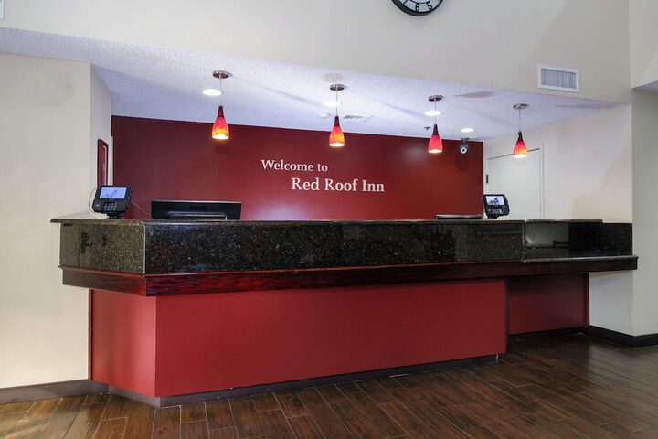 Concierge desk