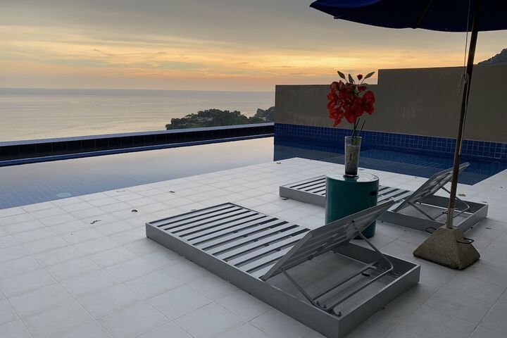 Pool 15 of 105
