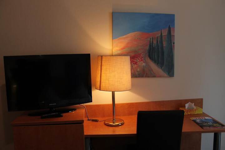 Room 16 of 43