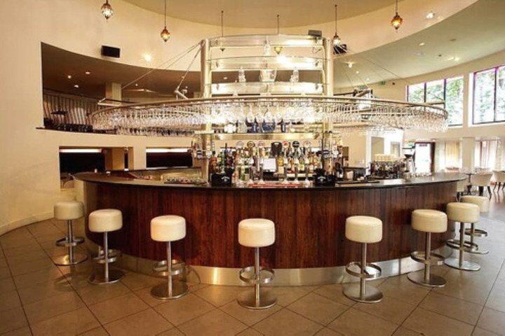 Dining Photos