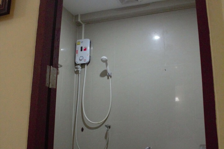 Room 41 of 60