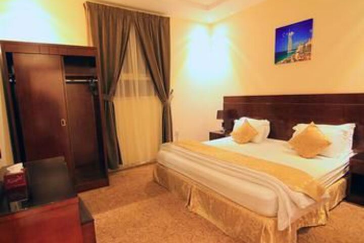Room 14 of 45
