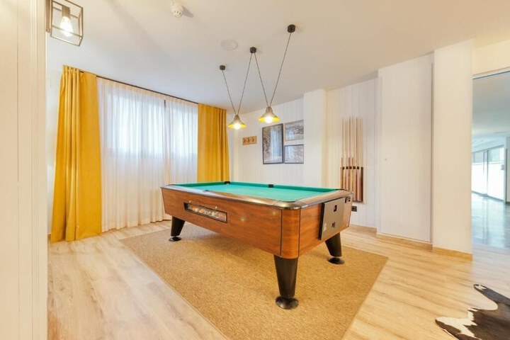 Hotel Interior 7 of 81