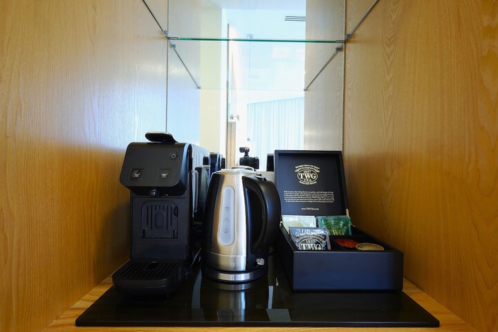 Breakfast/Coffee Service 35 of 60