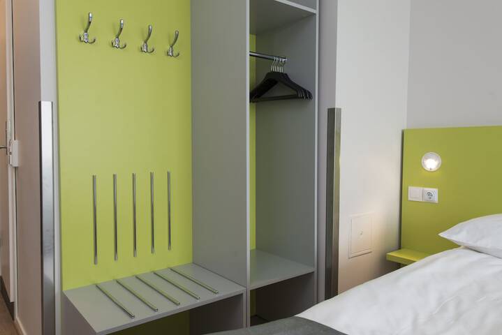 Room 2 of 55