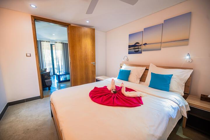 Room 9 of 46