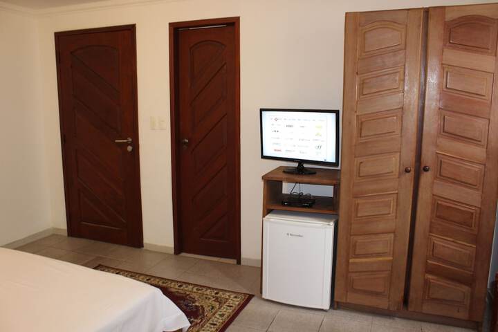 Room 7 of 40