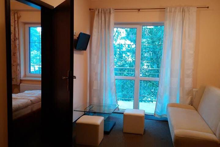 Room 6 of 52