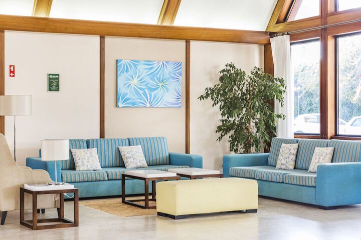 Guest Lobby