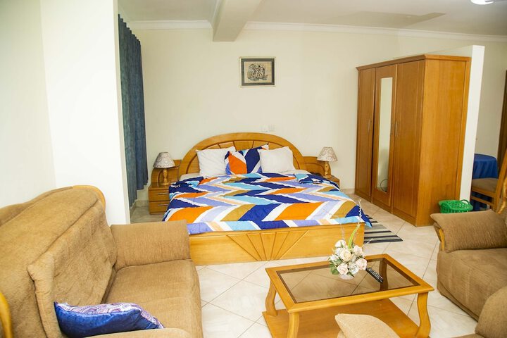 Room 3 of 26
