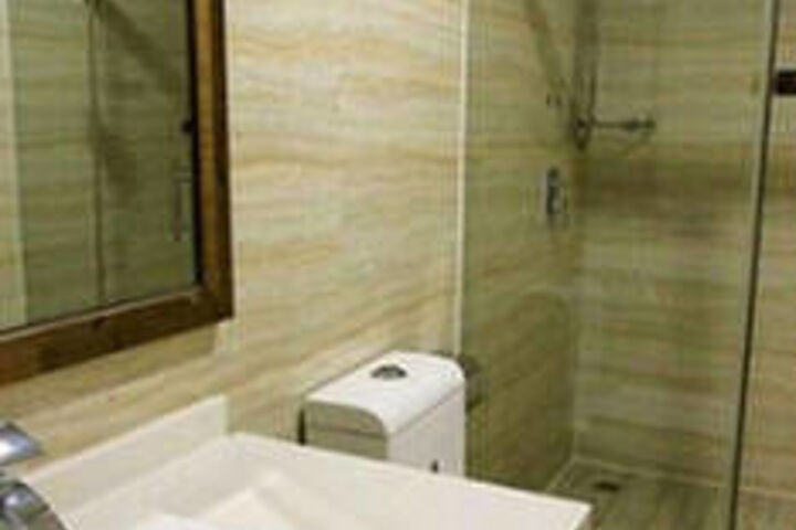 Room 60 of 74