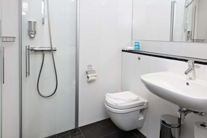 Bathroom Interior Photo