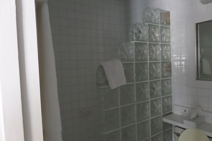 Room 13 of 56