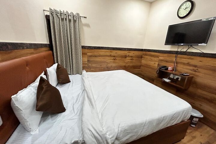 Room 21 of 29