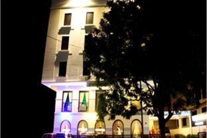 Octave Hotel - Double Road