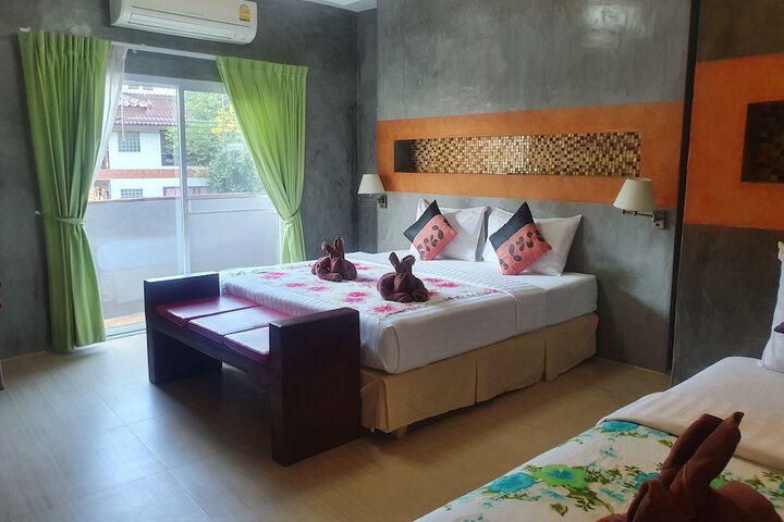 Room 19 of 60
