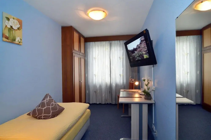 guest_rooms