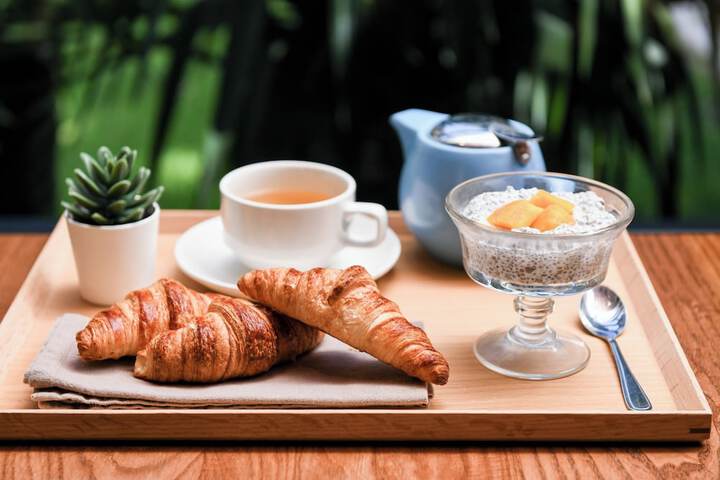 Breakfast/Coffee Service 220 of 301