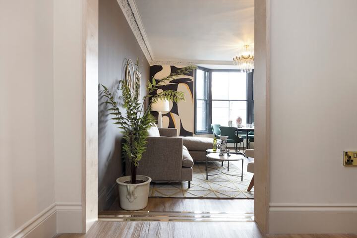 Room 3 of 55