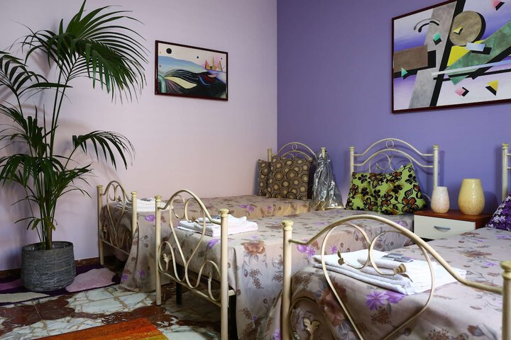 Room 15 of 30
