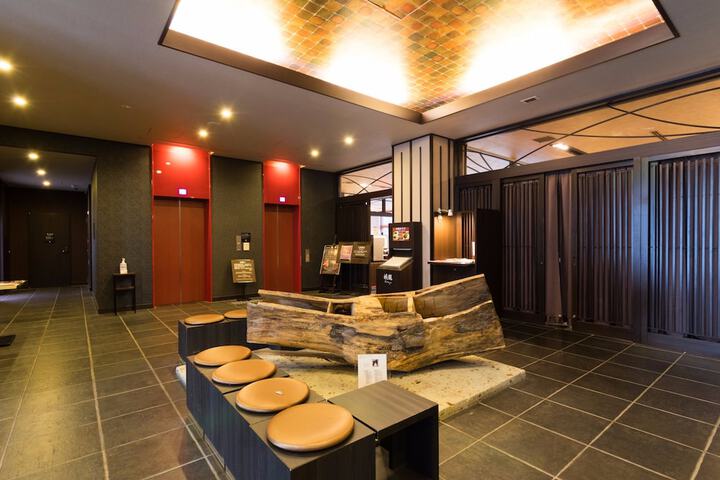 Hotel Interior 4 of 83