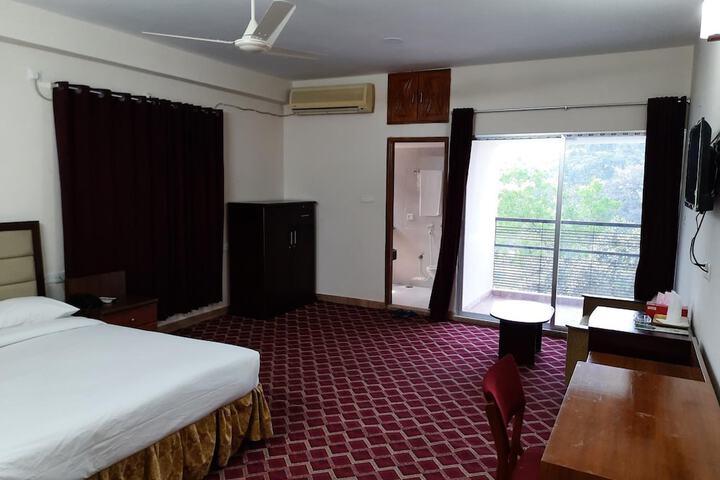 Room 14 of 56