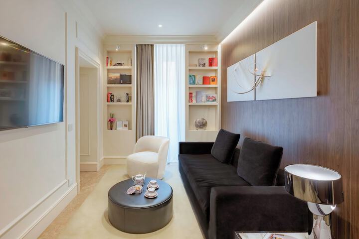 Room 35 of 52